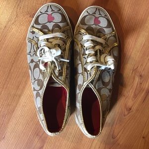 Coach shoes